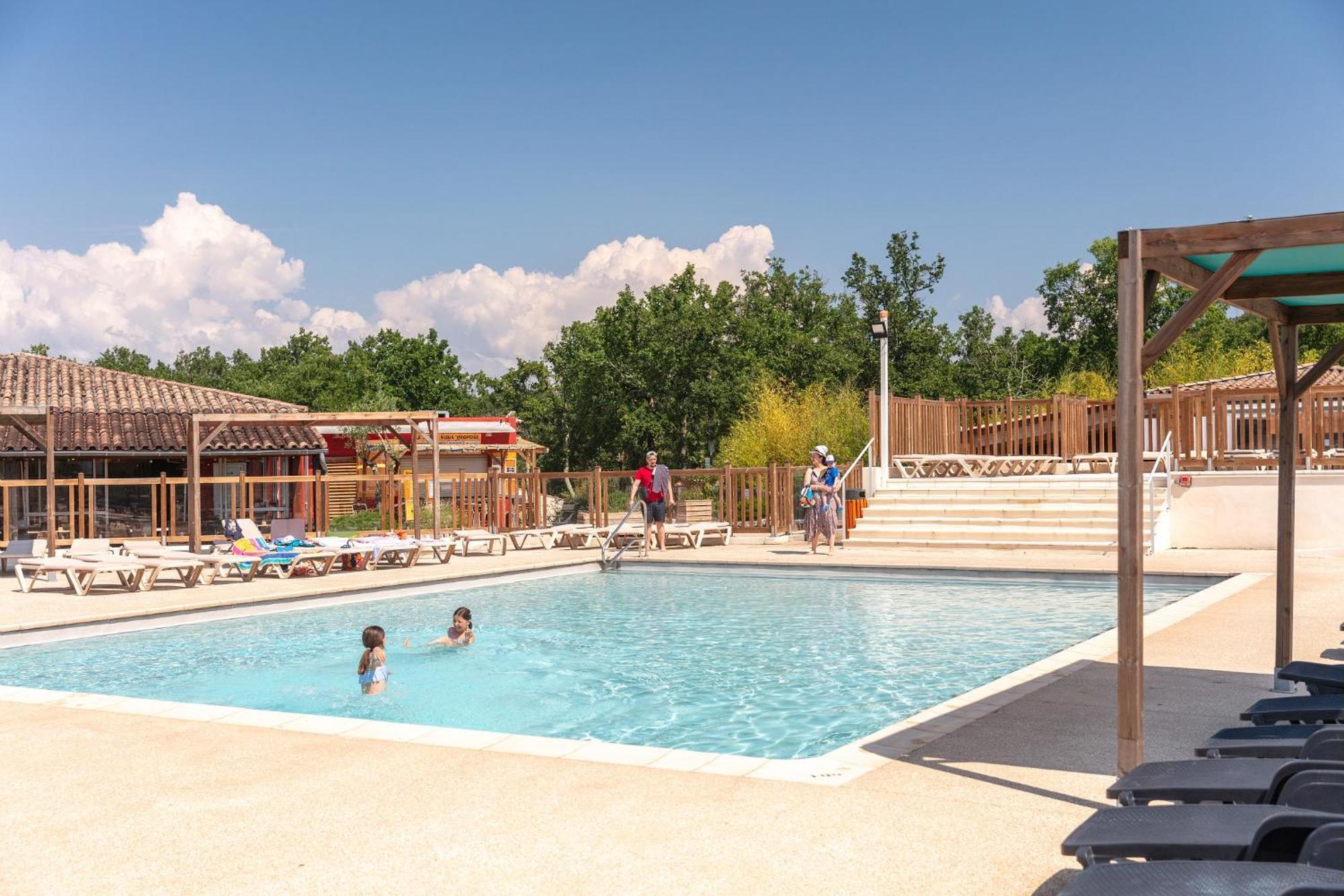 Camping Domaine De Chaussy Lagorce  Exterior foto