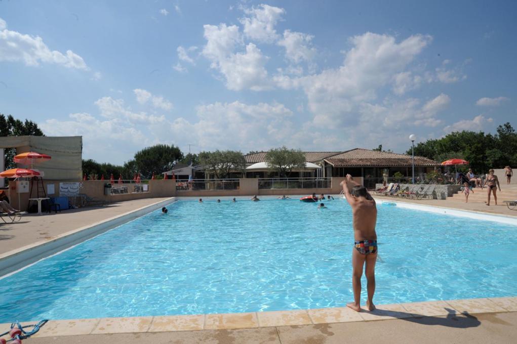 Camping Domaine De Chaussy Lagorce  Exterior foto