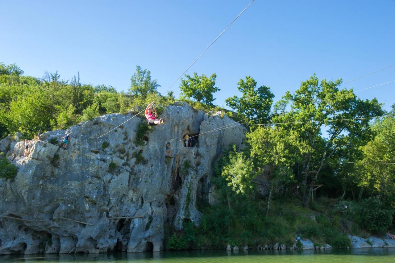Camping Domaine De Chaussy Lagorce  Exterior foto